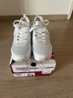 Nieuw! Witte skechers maat 38, Skechers, Wit, Nieuw, Ophalen of Verzenden