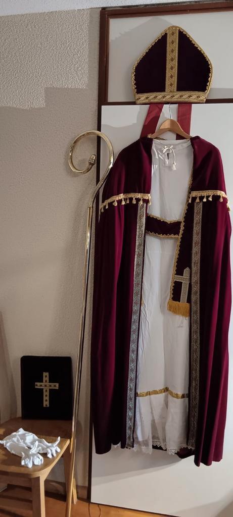 Sinterklaaskostuum geheel compleet, Diversen, Sinterklaas, Ophalen of Verzenden
