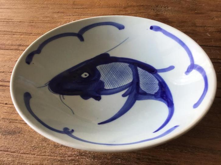 Koikarper koi karper schaal Chinees 18.5 cm, Antiek en Kunst, Antiek | Schalen, Ophalen of Verzenden