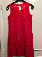 Mooie rode jurk maat 38, Maat 38/40 (M), Ophalen of Verzenden, Atmos, Zo goed als nieuw