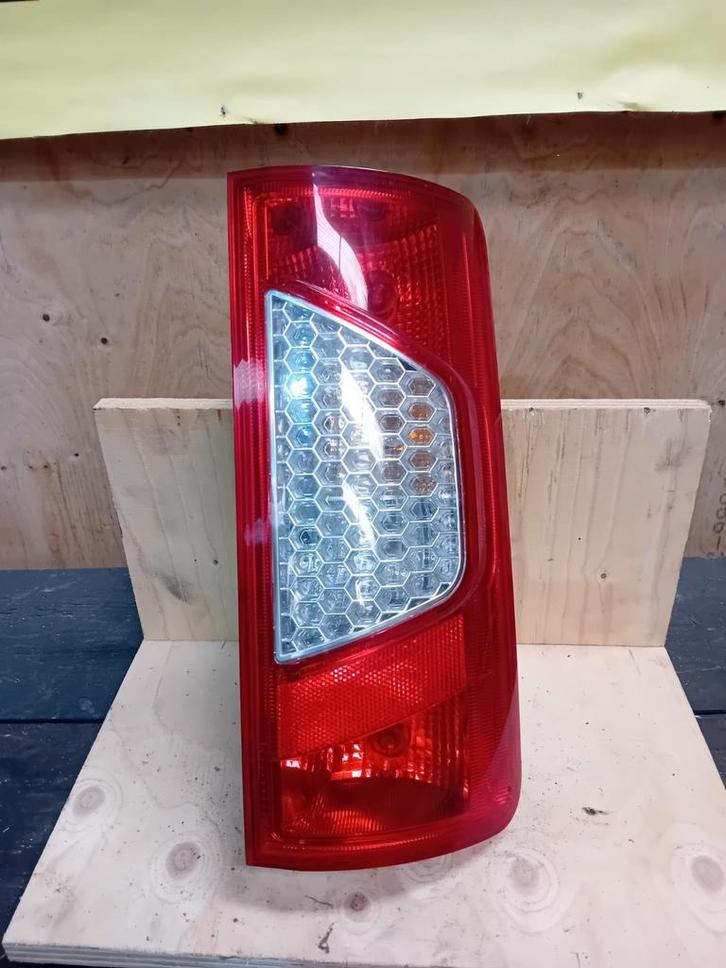 Rechter achterlicht voor een Ford Connect bj. 2011, Auto diversen, Overige Auto diversen, Ophalen of Verzenden