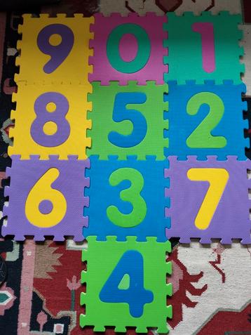 Foam Puzzelmat Letters - Zo Goed Als Nieuw! beschikbaar voor biedingen