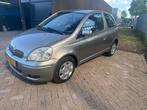 Toyota Yaris 1.3 16V Vvti 3DR Linea Terra 2006 Grijs, Voorwielaandrijving, Stof, 4 cilinders, 400 kg