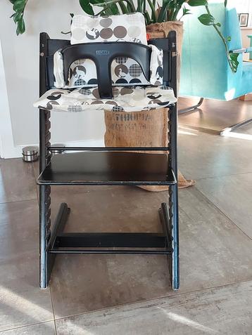 Tripp Trapp Kinderstoel met Accessoires beschikbaar voor biedingen