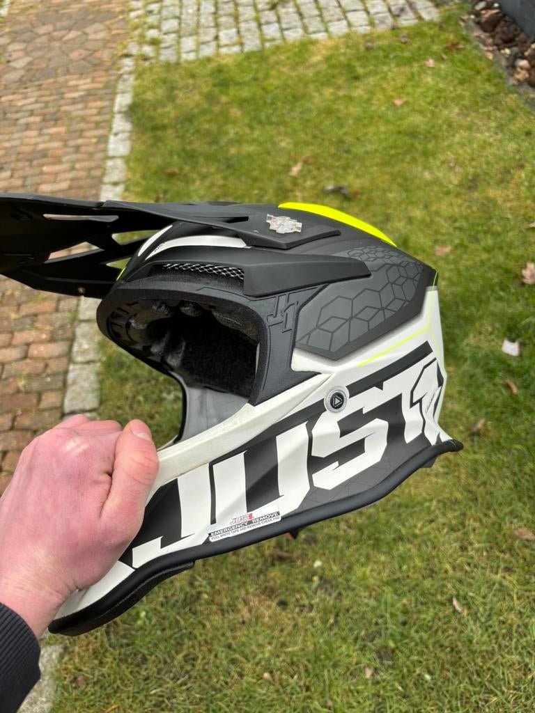 Just 1 helm, Ophalen of Verzenden, Tweedehands, Offroadhelm, Overige merken