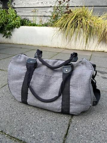 Dubatti One E3 Verzorgingstas Melange Grijs beschikbaar voor biedingen