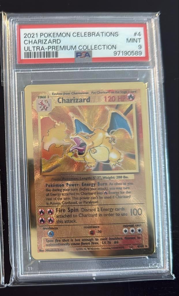 PSA 9 Metal Charizard - Pokémon Celebrations, Ophalen, Zo goed als nieuw