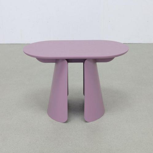 Design Totem Pill lila Puik bijzettafel 400,- for Puik '25, Huis en Inrichting, Tafels | Bijzettafels, Nieuw, Rond, Minder dan 55 cm