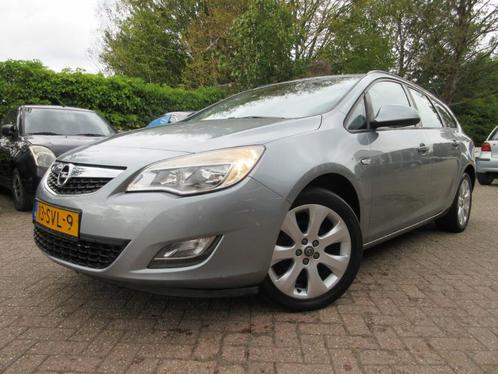 Opel Astra 1.4 Turbo 202dkm NAP AUT 2011 Beschadigd, Auto's, Opel, Bedrijf, Astra, ABS, Airbags, Airconditioning, Alarm, Boordcomputer