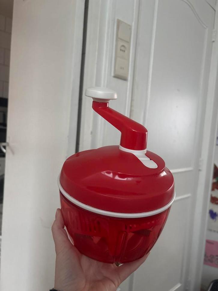 Tupperware Quick Chef - Handige Keukenmachine, Huis en Inrichting, Keuken | Keukenbenodigdheden, Gebruikt, Ophalen of Verzenden