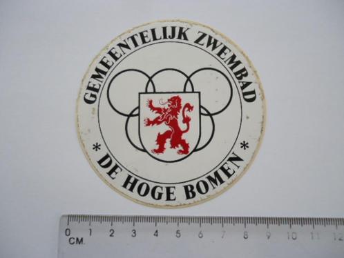 sticker oud Zwembad DE HOGE BOMEN naaldwijk zwemmen retro, Verzamelen, Stickers, Zo goed als nieuw, Bedrijf of Vereniging, Verzenden
