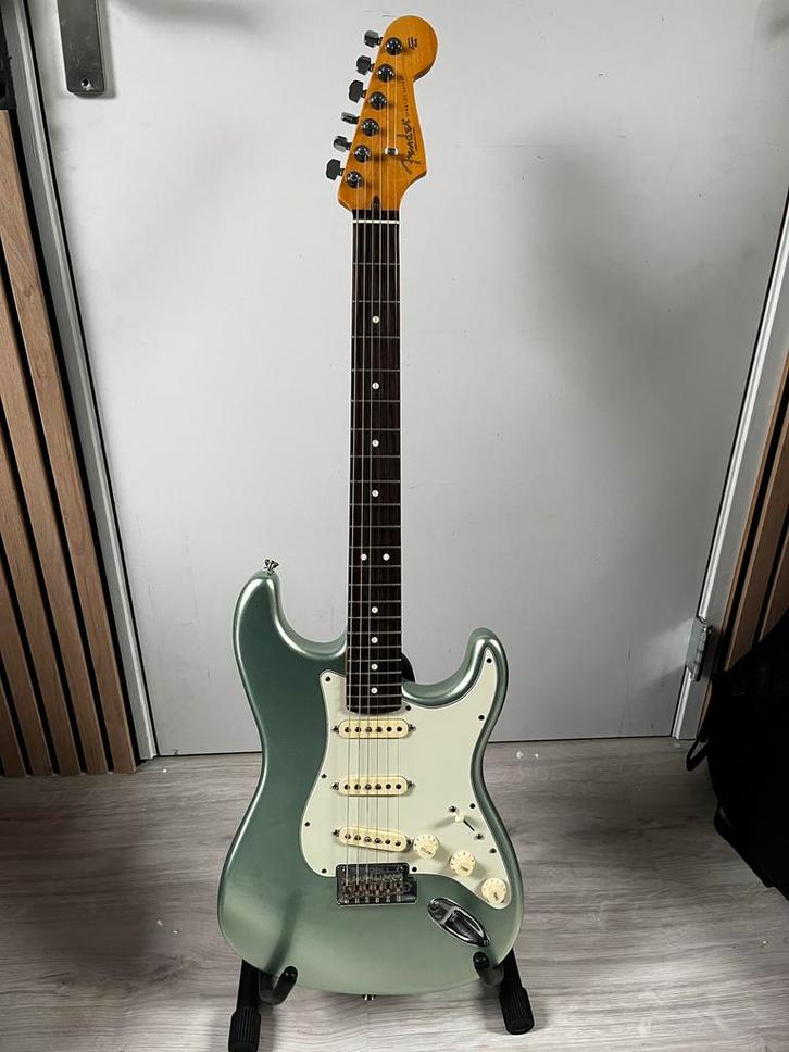 Fender Stratocaster American Prof II - 2021, Muziek en Instrumenten, Snaarinstrumenten | Gitaren | Elektrisch, Zo goed als nieuw