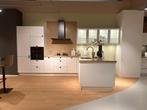 Luxe Nolte Keuken Met Schiereiland. Maar Een Jaar Jong., Ophalen, Wit, Nolte keukens, Overige typen