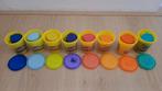 8 potjes nieuwe Playdoh klei en veel verschillende vormpjes, Ophalen of Verzenden, Nieuw, Knutselen