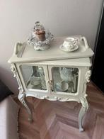 Heel bijzonder brocante theekastje, Ophalen