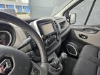 Renault Trafic 1.6 dCi L2H1 Navigatie 3-pers 16 inch EU 6, Auto's, Bestelauto's, 125 pk, Gebruikt, Euro 6, 4 cilinders