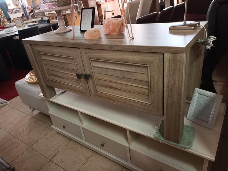 Mooie 2 Deurse TV-Meubel., Huis en Inrichting, Kasten | Televisiemeubels, Gebruikt, Minder dan 100 cm, 100 tot 150 cm, 25 tot 50 cm