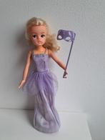 Paarse jurk met masker voor barbie sindy fleur excl pop, Ophalen of Verzenden, Gebruikt, Kleertjes