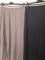 Stijlvolle plissé rok in antraciet grijs ,mt 42., Maat 42/44 (L), Ophalen of Verzenden, Zo goed als nieuw, Grijs