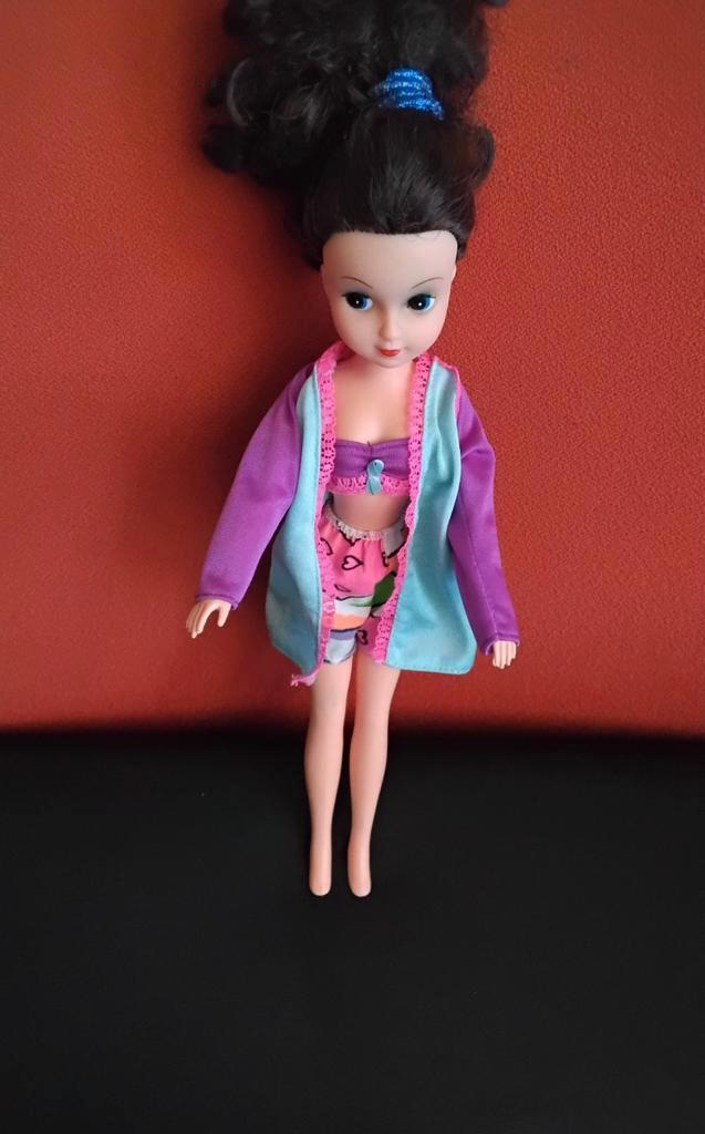 Vintage Retro sindy fleur barbie mattel kleding, Kinderen en Baby's, Speelgoed | Poppen, Zo goed als nieuw, Overige typen, Ophalen of Verzenden