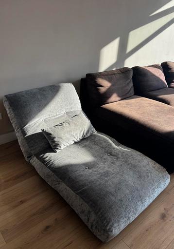 Adjustable Premium Chaise Lounge beschikbaar voor biedingen