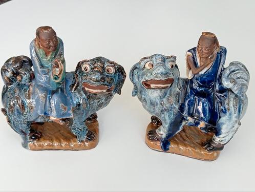 Paar Shiwan draken (met mudman) aardewerk (19e eeuws?), Antiek en Kunst, Kunst | Niet-Westerse kunst, Ophalen