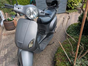 Turbho RL-50 Scooter - mat grijs.  beschikbaar voor biedingen
