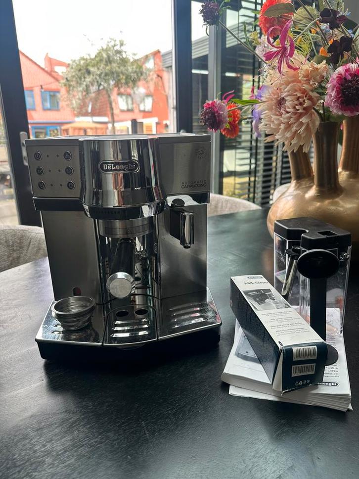 DeLonghi koffiezetapparaat, Witgoed en Apparatuur, Koffiezetapparaten, Gebruikt, Ophalen of Verzenden