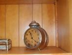 ANTIEKE JUNGHANS WEKKER uit de jaren 40, Ophalen of Verzenden, Staal, Overige merken, 1930 tot 1960