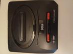 sega mega drive 2 16bit, Spelcomputers en Games, Spelcomputers | Sega, Ophalen, Mega Drive, Met 3 controllers of meer, Gebruikt