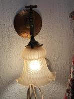UNICA antieke glazen hanglamp aan koperen kraan met wandplaa, Ophalen of Verzenden