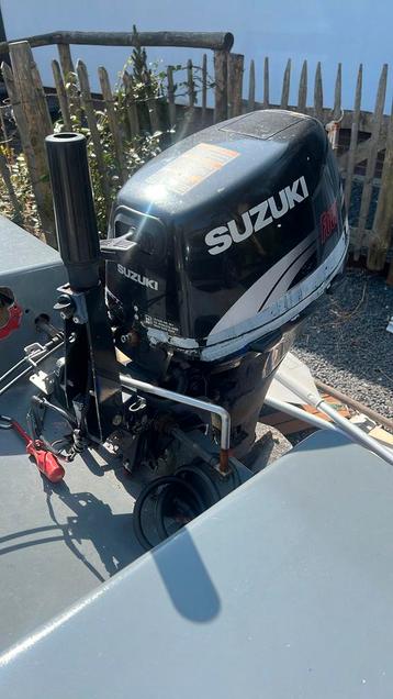 Speedboot 9.9pk suzuki beschikbaar voor biedingen