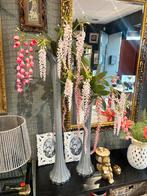 2 glazen vazen met bloemen, Huis en Inrichting, Woonaccessoires | Vazen, Ophalen, Overige kleuren, Glas, Minder dan 50 cm