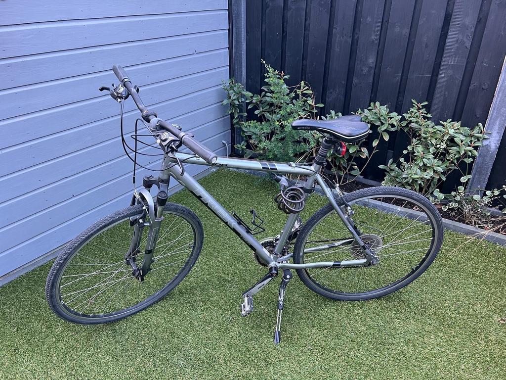 Trek 7100 Hybride Herenfiets, Fietsen en Brommers, Fietsen | Heren | Herenfietsen, Gebruikt, Versnellingen, 57 tot 61 cm, Ophalen
