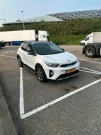 Kia Stonic 1.0 T-gdi 120pk 2018 Wit(moet snel weg), Auto's, Kia, Voorwielaandrijving, Zwart, Origineel Nederlands, Handgeschakeld