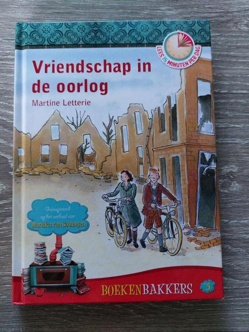 Martine Letterie /van Soolingen - Vriendschap in de oorlog, Boeken, Kinderboeken | Jeugd | 10 tot 12 jaar, Zo goed als nieuw, Ophalen of Verzenden