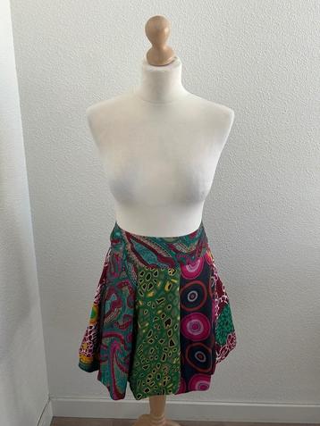 All Together maat M kleurrijke retro rok 2234 beschikbaar voor biedingen