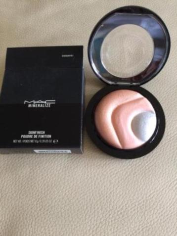 MAC Future MSF Otherearthly- Limited Edition! Nieuw! beschikbaar voor biedingen