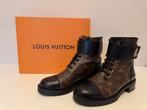 Louis Vuitton Wonderland Flat Ranger laarzen, Ophalen of Verzenden, Zo goed als nieuw, Bruin, Hoge laarzen