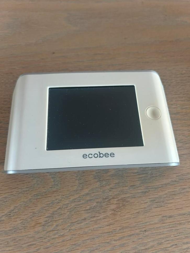 Ecobee Slimme Thermostaat – compleet met toebehoren, Doe-het-zelf en Verbouw, Thermostaten, Zo goed als nieuw, Slimme thermostaat