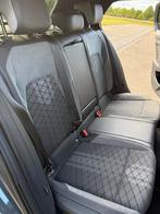 Volkswagen Golf 1.5 eTSI R-Line Panodak IQ Light H&K, Auto's, 65 €/maand, 1498 cc, 680 kg, 4 cilinders