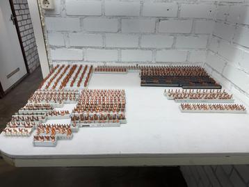 Partij tandkammen  beschikbaar voor biedingen