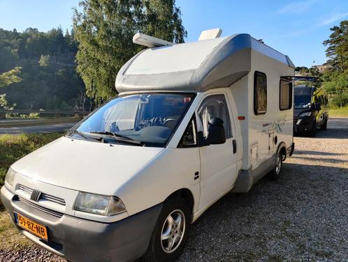 Praktische kleine Weinsberg camper, Caravans en Kamperen, Campers, Particulier, tot en met 2, Half-integraal, Weinsberg, Fiat