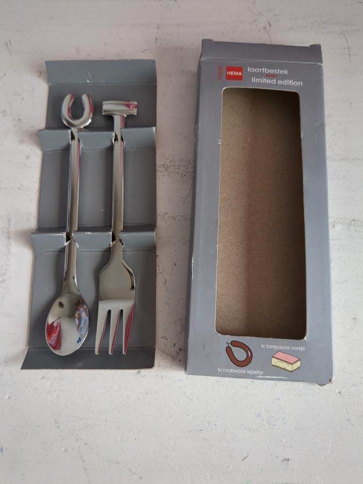 Hema limited edition taartbestek vorkje lepeltje, Huis en Inrichting, Keuken | Bestek, Zo goed als nieuw, Rvs of Chroom, Vaatwasserbestendig