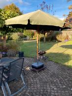 Parasol, kantelbaar met voet, Tuin en Terras, Parasols, Ophalen, Gebruikt, 2 tot 3 meter, Kantelbaar