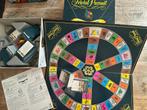 Trivial Pursuit Genus Edition, Hobby en Vrije tijd, Gezelschapsspellen | Bordspellen, Ophalen of Verzenden, Zo goed als nieuw