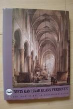 NIETS KAN HAAR GLANS VERDOVEN 350 JAAR BIJBEL IN, Boeken, Ophalen of Verzenden, Gelezen