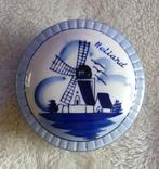 delftblauw potje met losse deksel, molen Holland, volgnr 68, Ophalen of Verzenden
