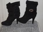 Damens laarzen, Kleding | Dames, Ophalen, Zwart, Zo goed als nieuw, Schoenen met hoge hakken