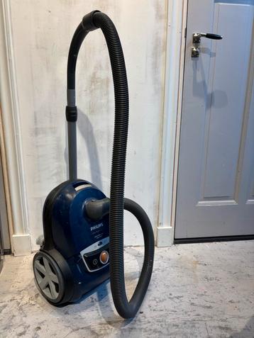 Sterke Philips Stofzuiger FC9150 beschikbaar voor biedingen